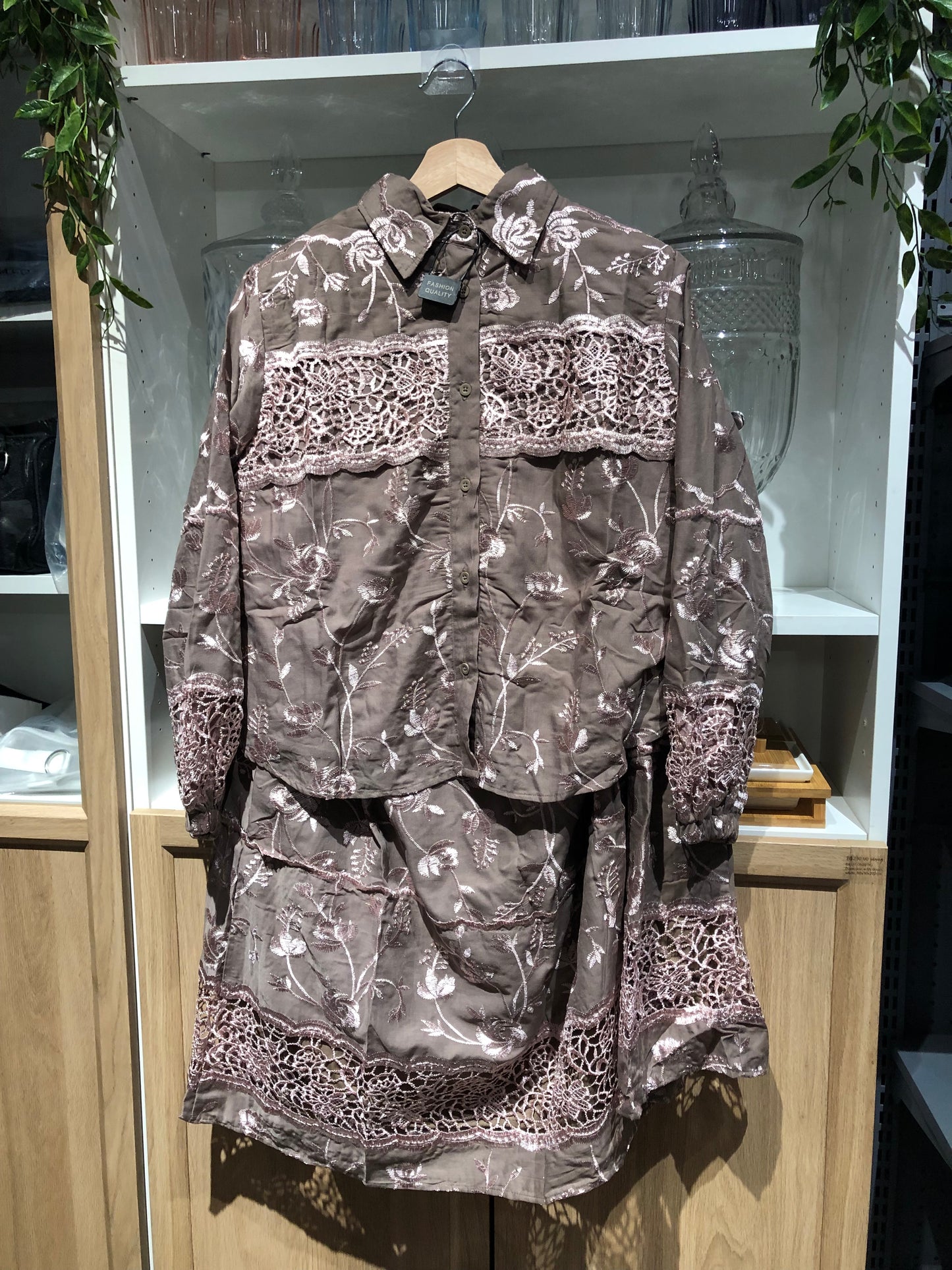 ELODIA Baju and Kain set