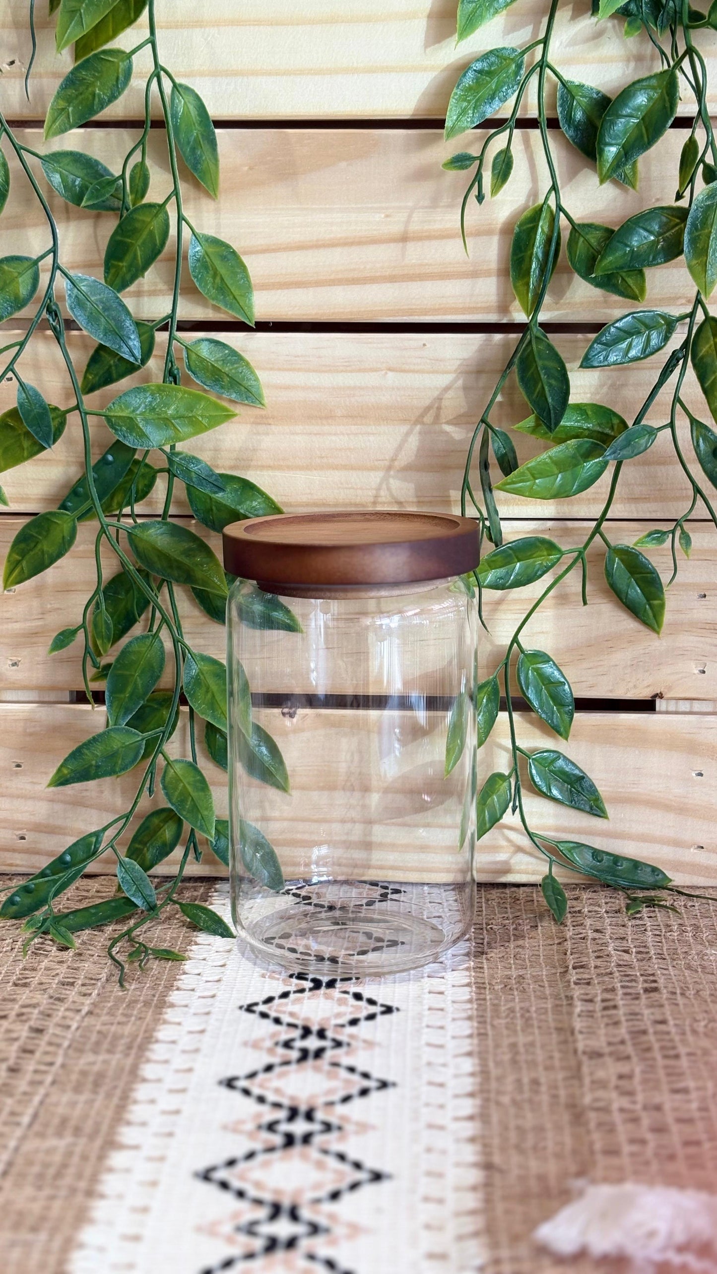 KUTILAPAM Borosilicate airtight Jar w/lid glass/acacia wood