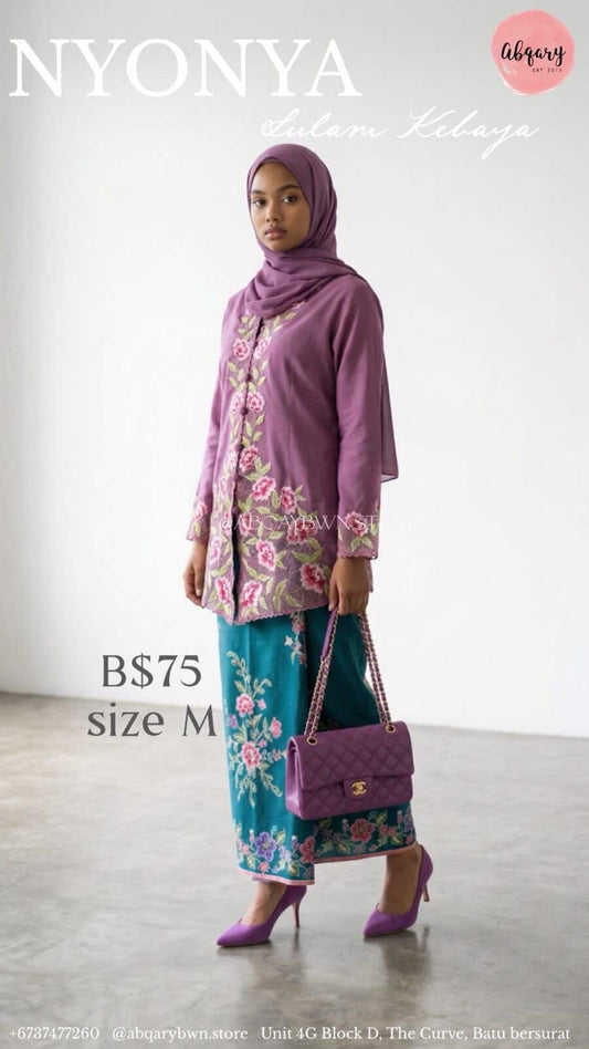Kebaya Nyonya BAJU ONLY