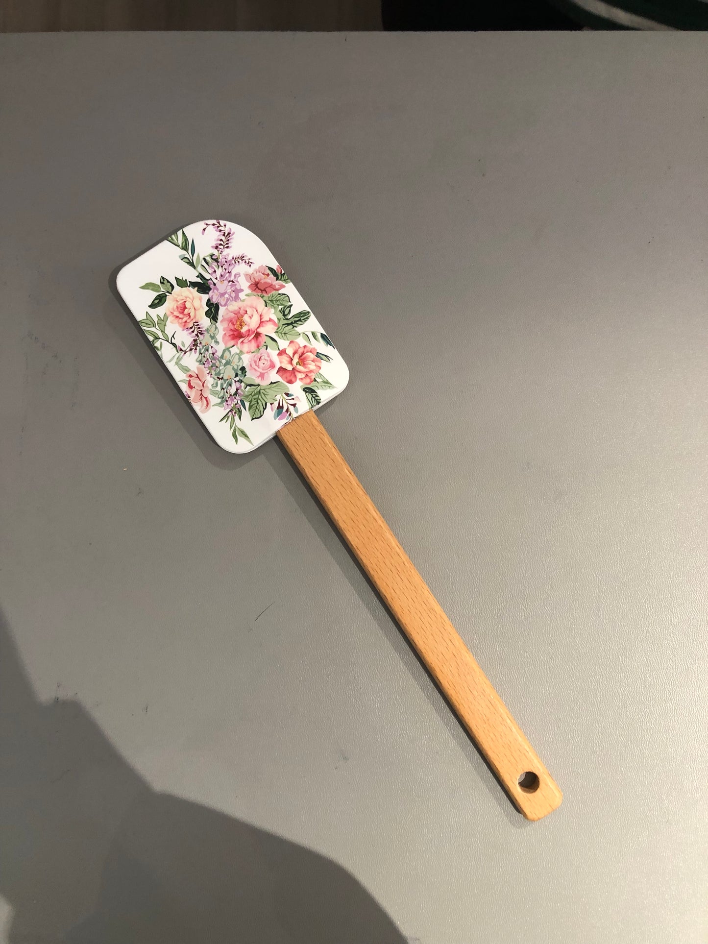 SRÍMUKÄ Wooden baking spatula, floral