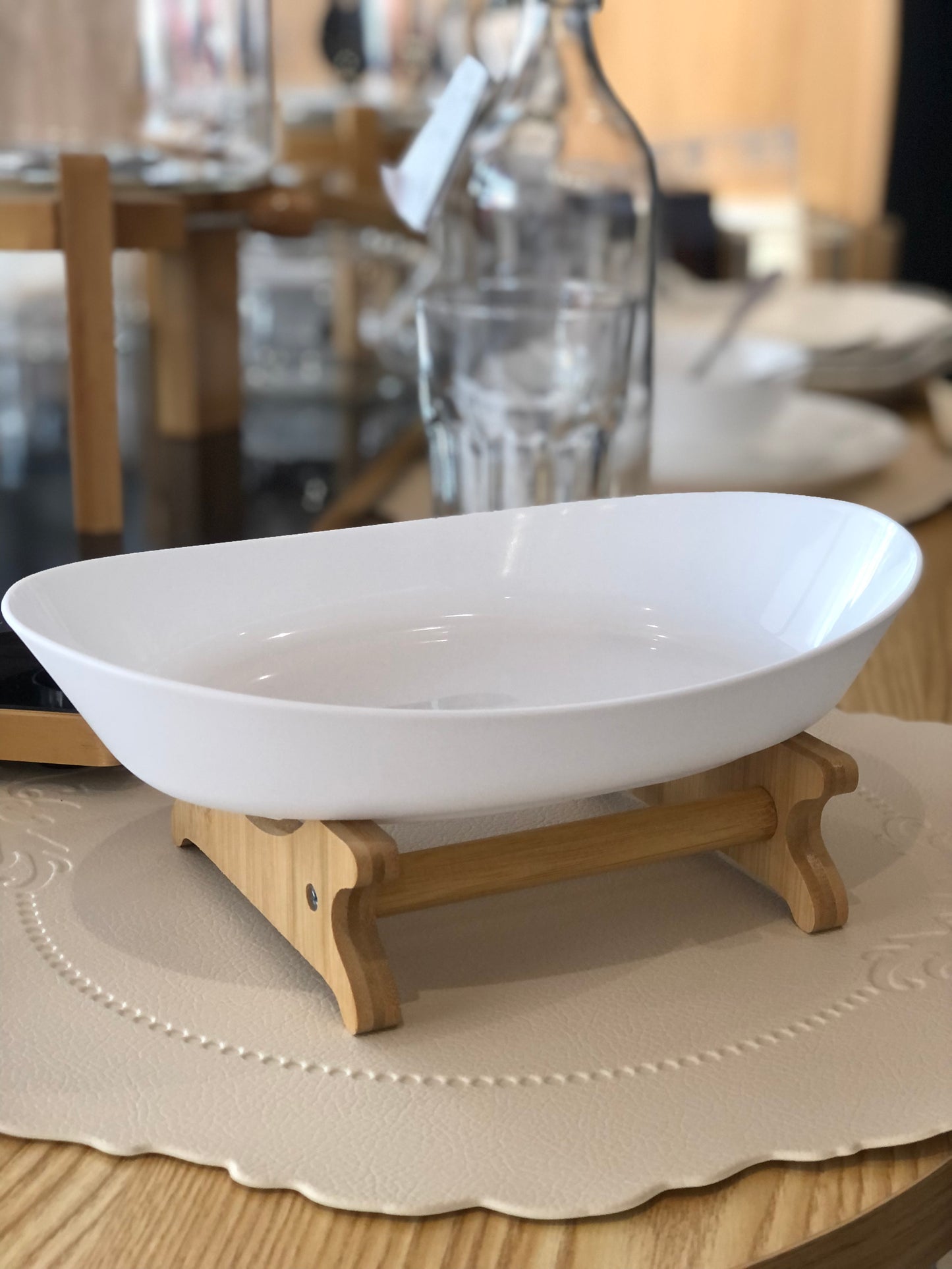 KÜTILAPAM Serving dish plate with stand, bamboo/ plastic, 25cm