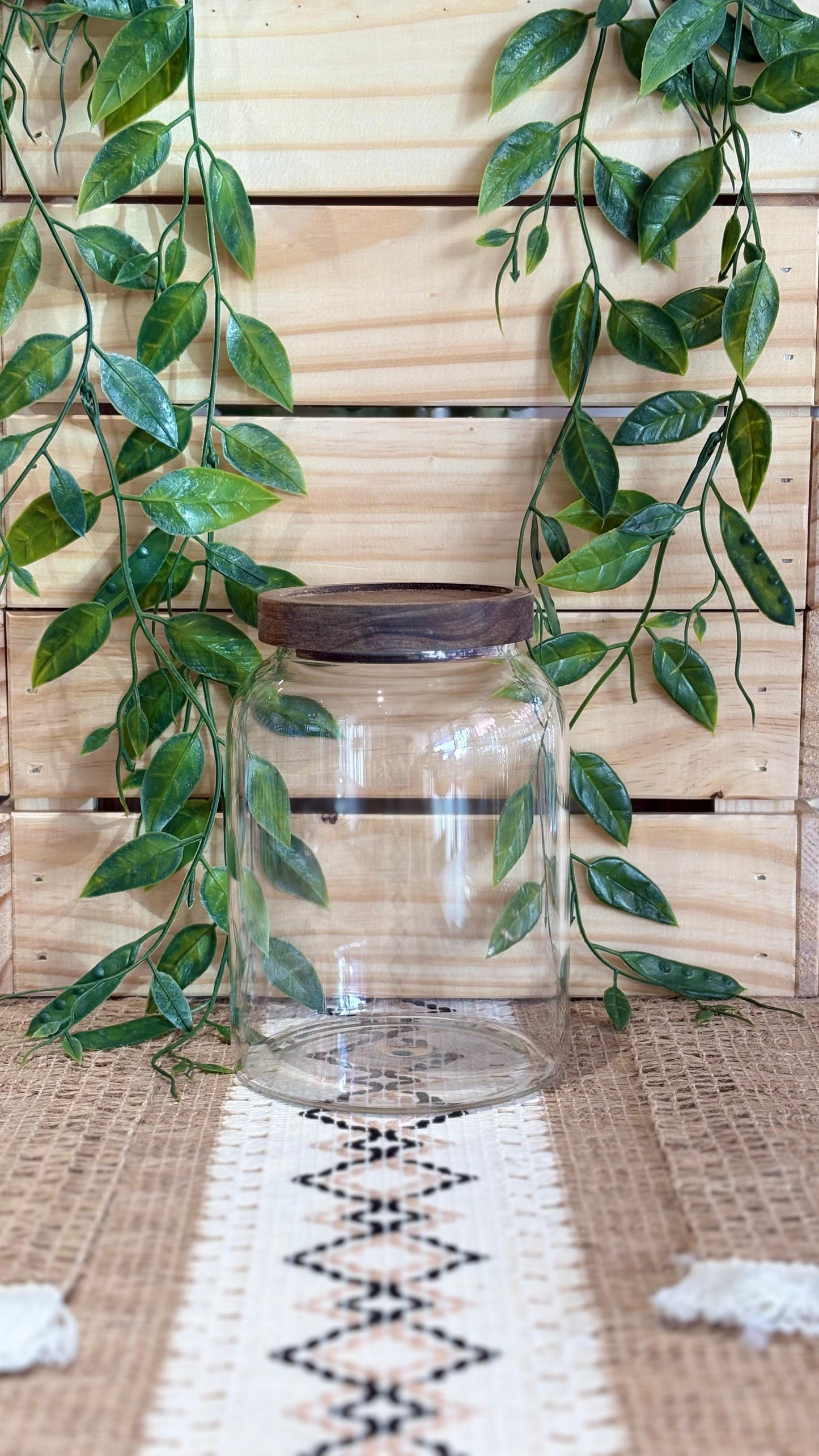 KUTILAPAM Borosilicate airtight Jar w/lid glass/acacia wood