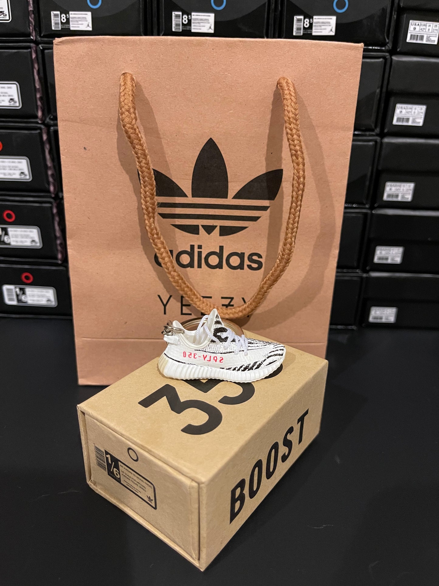 ABQARY Faux Shoe Keychain