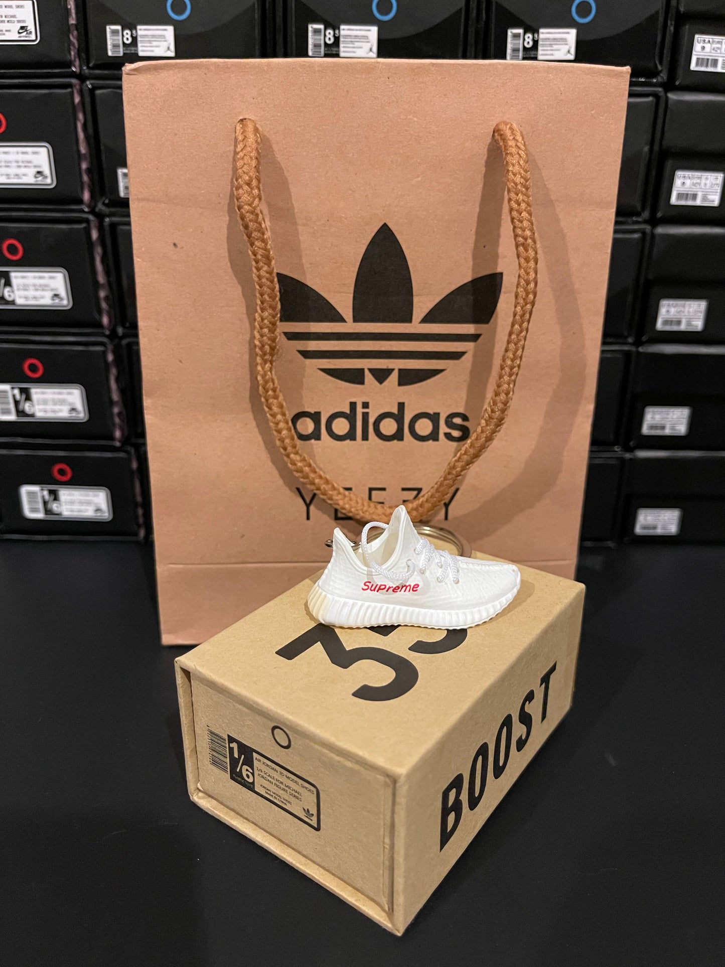 ABQARY Faux Shoe Keychain