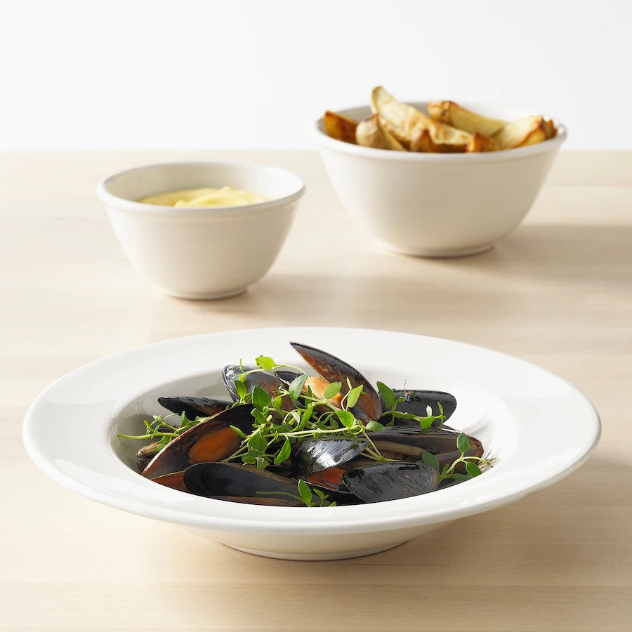 VARDAGEN Deep plate, off-white23 cm