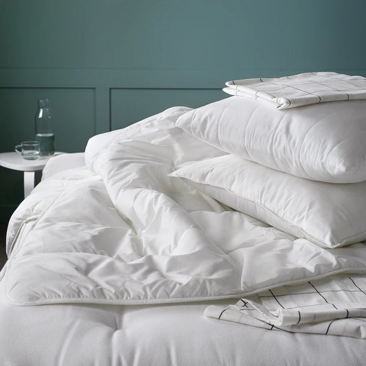 SMÅSPORRE Duvet, light warm240x220 cm