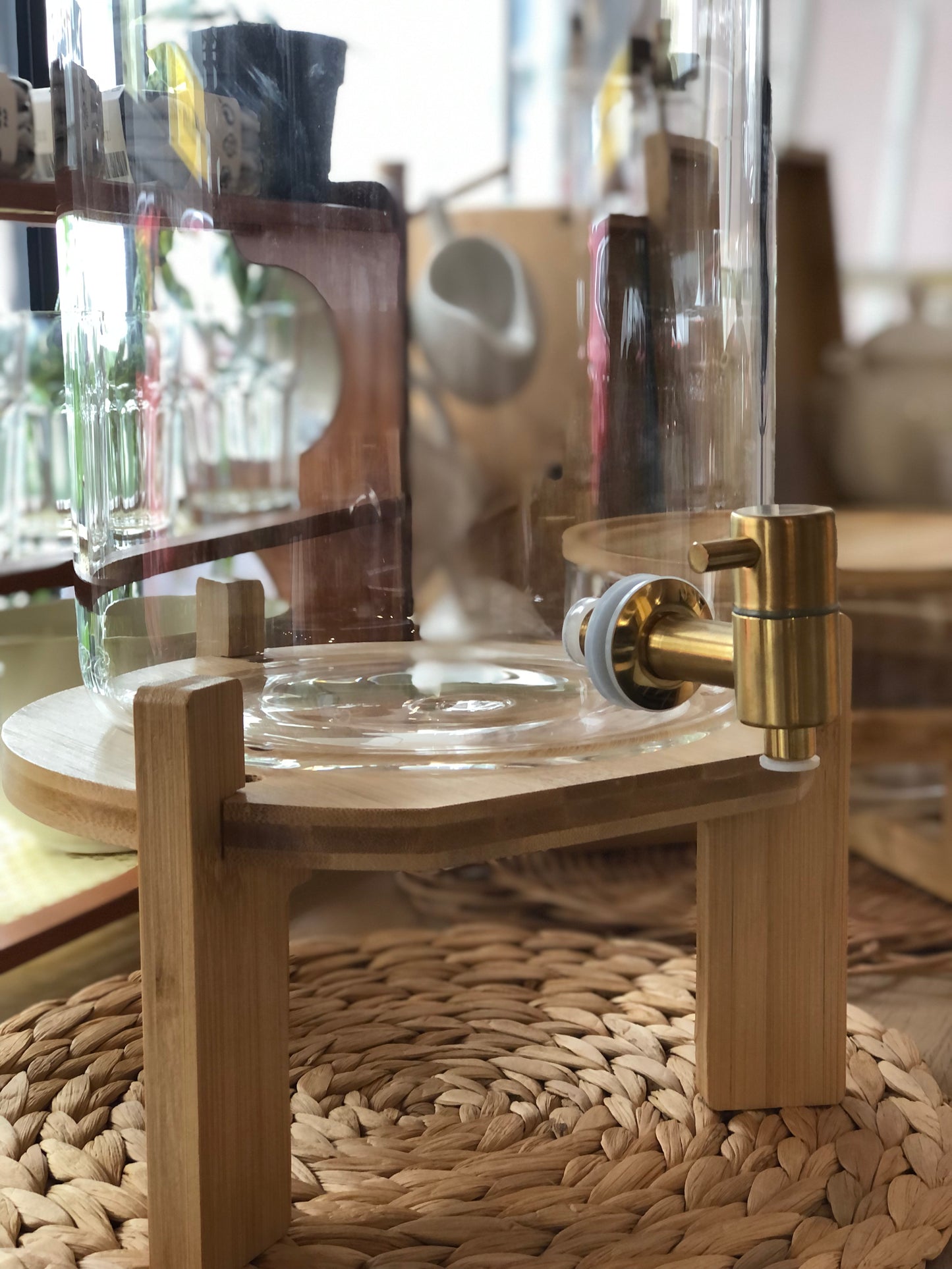KUTILAPAM Glass juice dispenser, gold tap, 7.5L