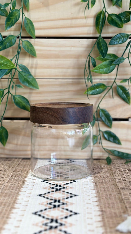 KUTILAPAM Screw Borosilicate Jar w/lid glass/acacia wood