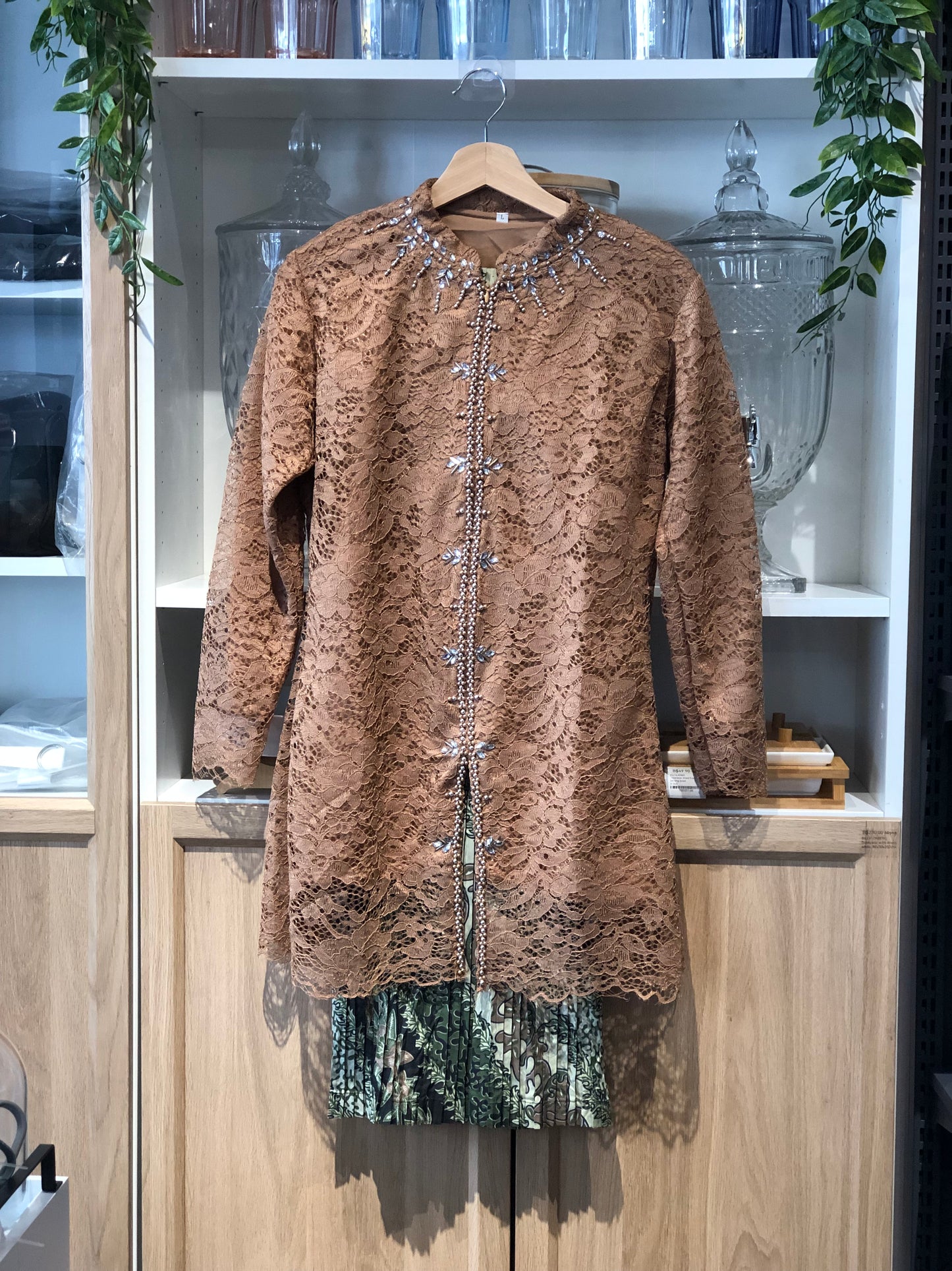 Kebaya Bemanik