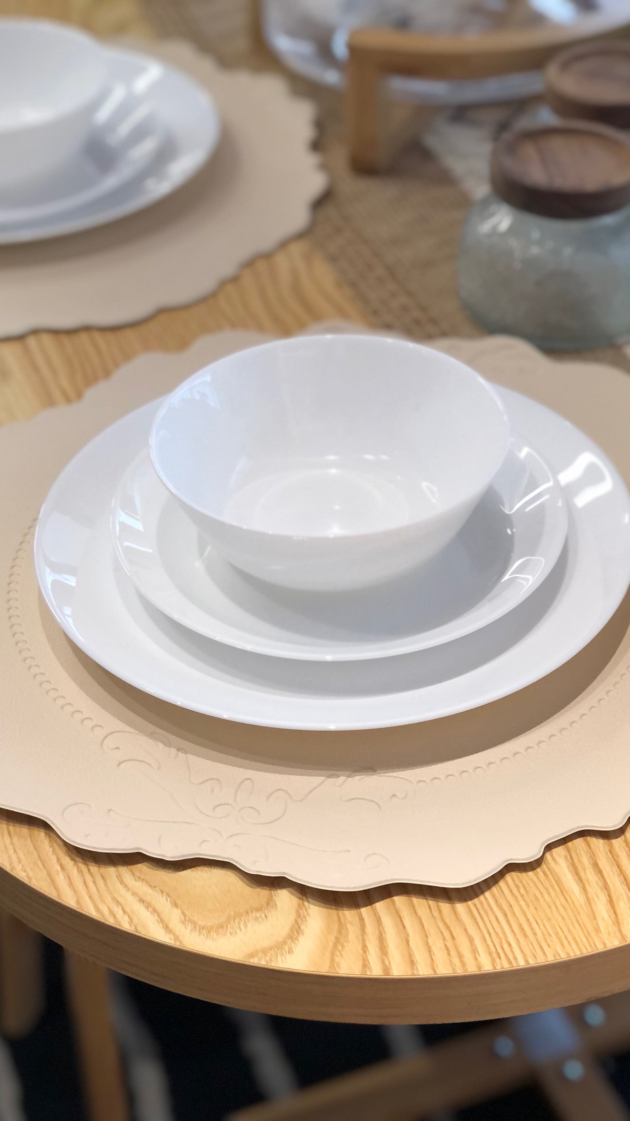 PŪLUT placemat, 38cm, set of 4, embossed ribbon