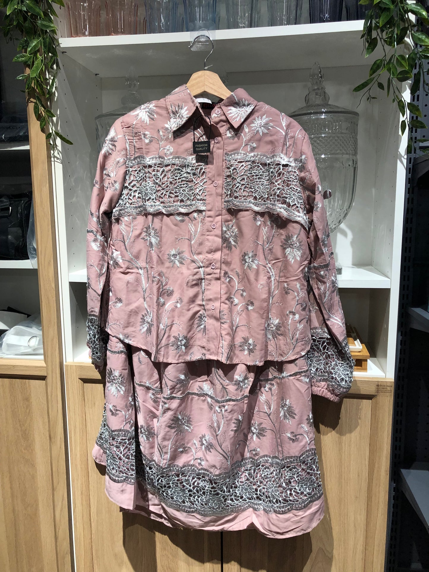 ELODIA Baju and Kain set