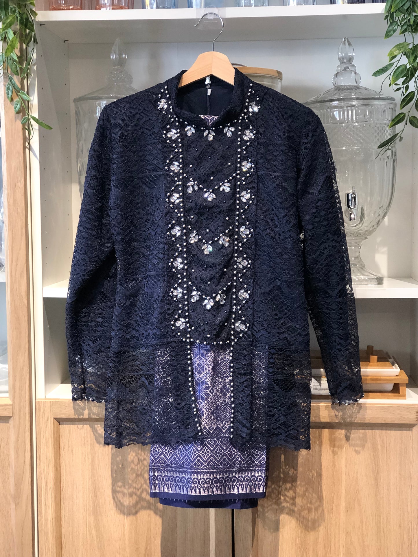 Kebaya Bemanik