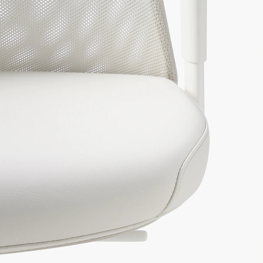 [pre-order] IKEA JÄRVFJÄLLET Office chair with armrests